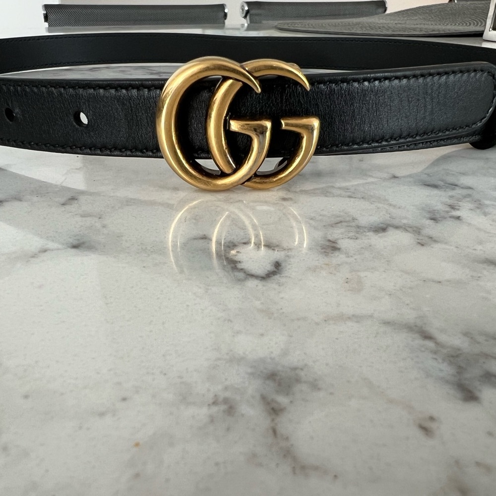 Gucci women thin belt used in excellent conditions size 80